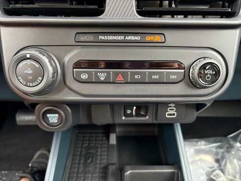 New 2025 Ford Maverick Lariat AWD/4WD image 19