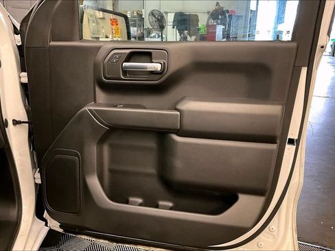 Used 2023 Chevrolet Silverado 1500 Custom RWD image 25