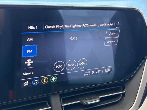 New 2026 Chevrolet Trax LS w/ LS Convenience Package FWD image 17