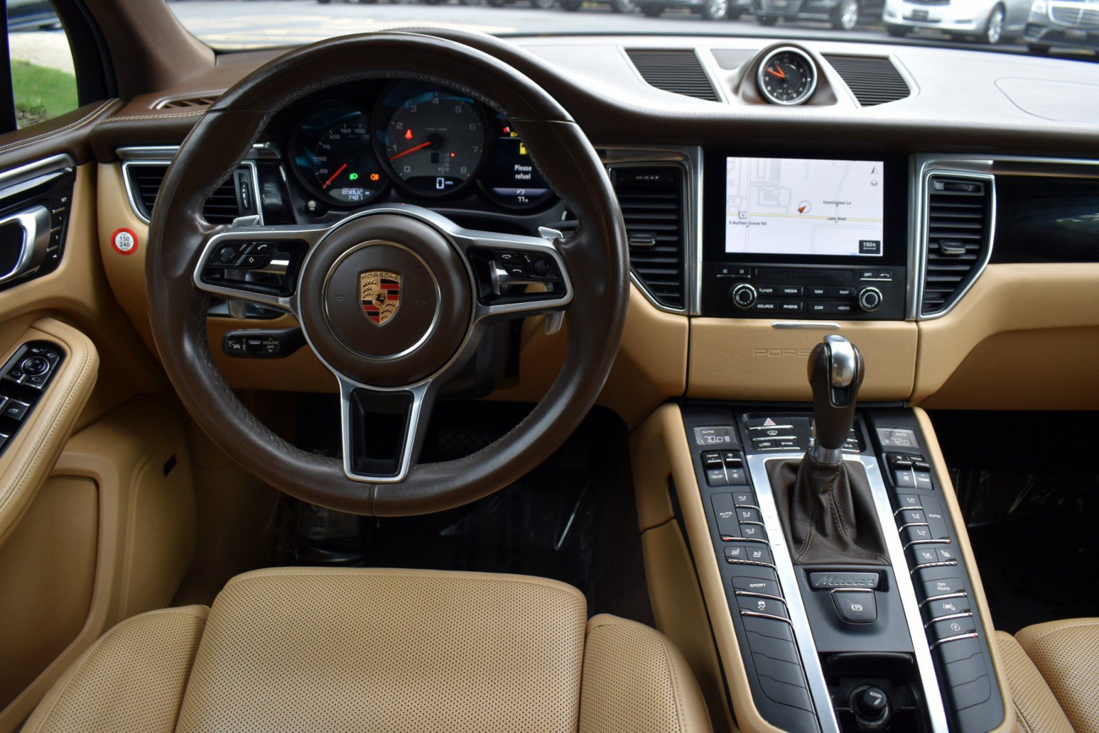 Used 2017 Porsche Macan S AWD/4WD image 9