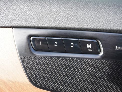 Used 2024 Volvo XC90 T8 Plus w/ Protection Package image 50