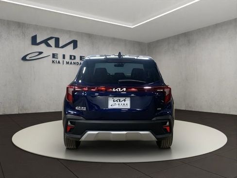 New 2026 Kia Seltos LX image 6