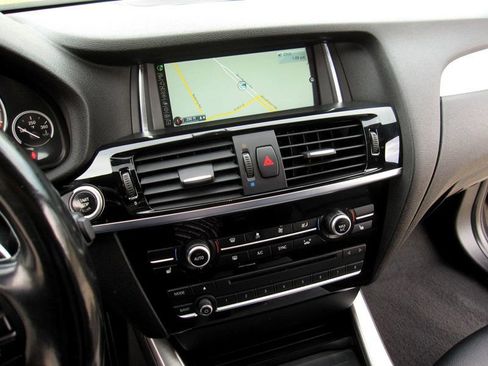 Used 2016 BMW X4 xDrive28i image 22