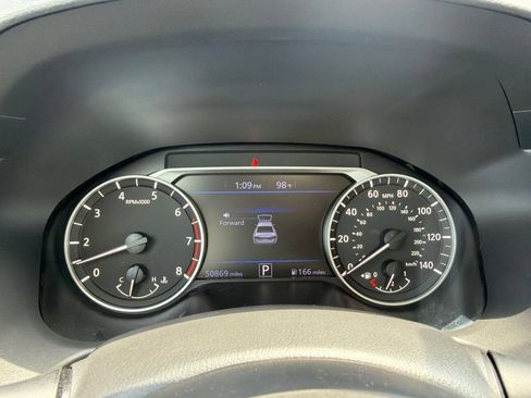 Used 2020 Nissan Altima 2.5 S FWD image 10