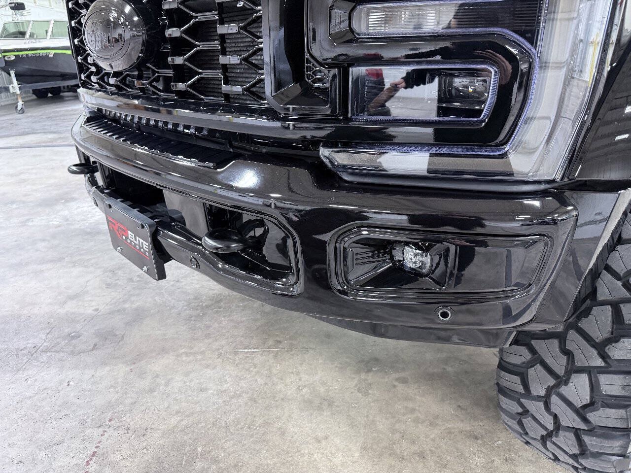Used 2026 Ford F450 Platinum w/ FX4 Off-Road Package AWD/4WD image 22