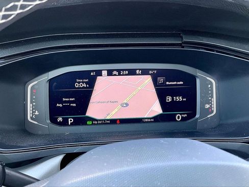 Certified 2022 Volkswagen Taos SEL image 25