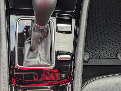 New 2026 Jeep Compass Latitude image 20