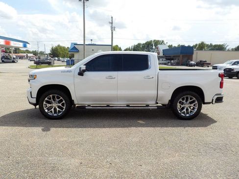 Used 2019 Chevrolet Silverado 1500 High Country AWD/4WD image 2