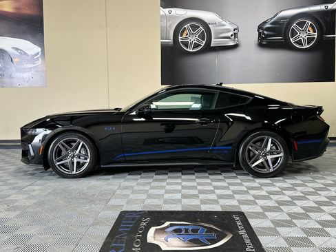 Used 2024 Ford Mustang GT Premium RWD image 7