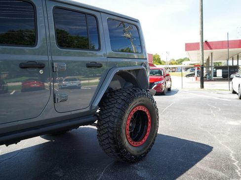 Used 2021 Jeep Wrangler Unlimited Rubicon AWD/4WD image 32
