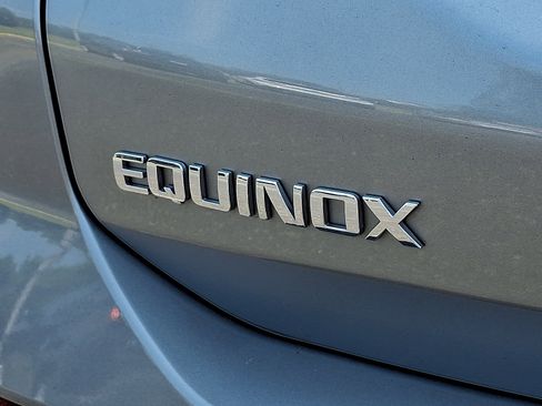 Certified 2023 Chevrolet Equinox LT FWD image 30