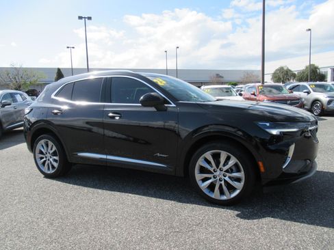 Used 2023 Buick Envision Avenir FWD image 2