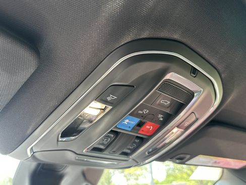 New 2025 Jeep Grand Cherokee L Altitude image 10