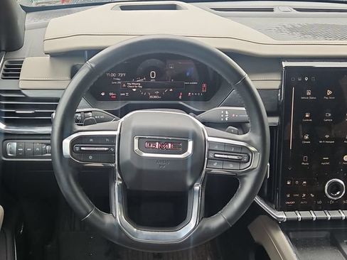 Used 2024 GMC Acadia Elevation w/ Luxury Package AWD/4WD image 19