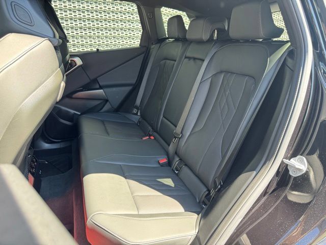 Used 2025 BMW X3 M50 w/ Premium Package AWD/4WD image 12
