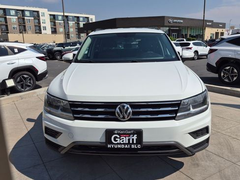 Used 2021 Volkswagen Tiguan SE AWD/4WD image 10