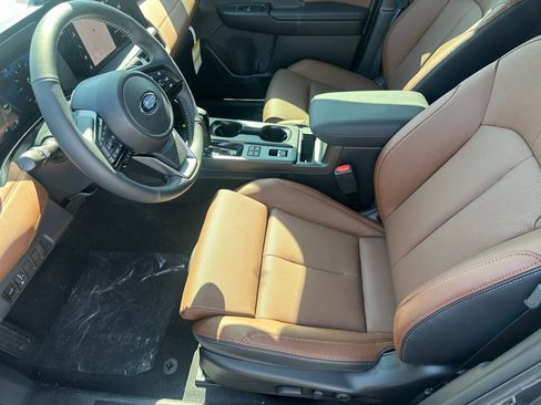 New 2026 Subaru Outback Touring image 10