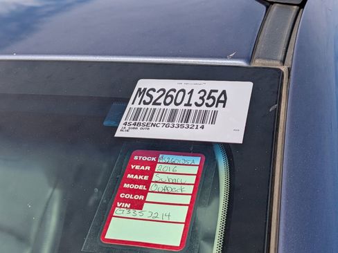 Used 2016 Subaru Outback 3.6R Limited image 34