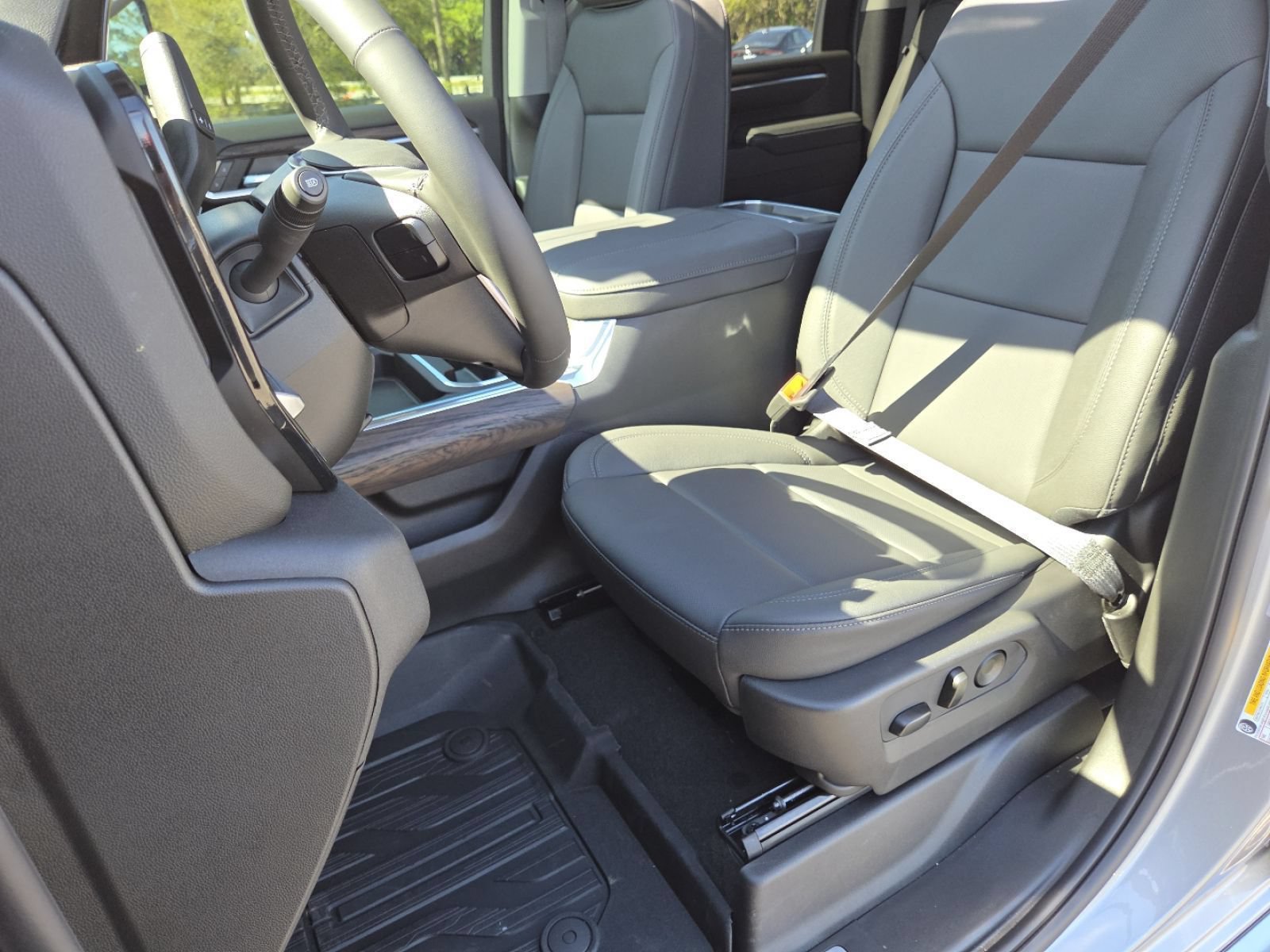 New 2026 GMC Sierra 2500 SLT w/ SLT Premium Package AWD/4WD image 27