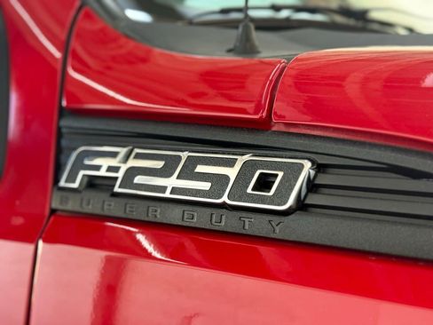 Used 2015 Ford F250 XL w/ XL Appearance Package image 17