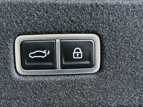 Used 2023 Hyundai Ioniq 6 SEL image 30