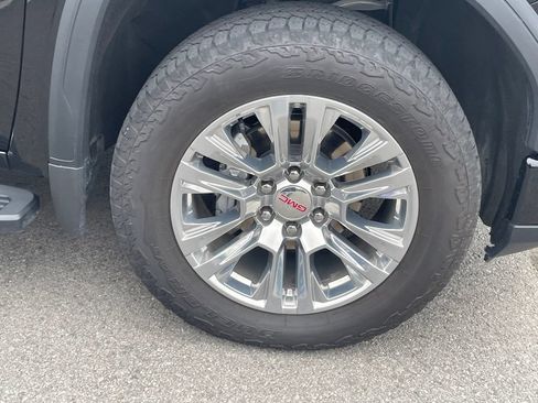 Used 2026 GMC Sierra 1500 Denali w/ Technology Package AWD/4WD image 32