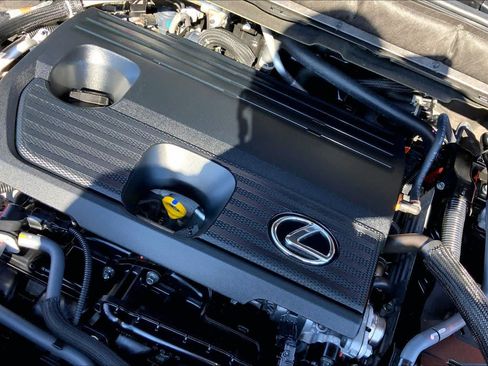 Certified 2026 Lexus RX 450h AWD w/ Convenience Package image 33