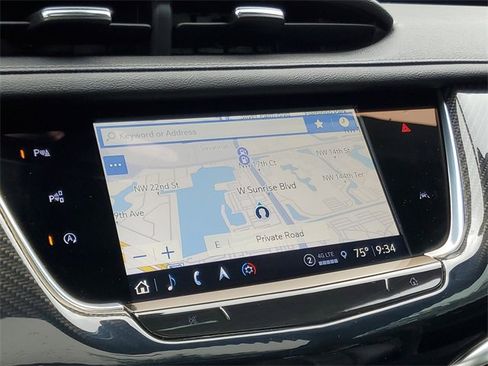 Certified 2024 Cadillac XT6 Sport w/ Technology Package image 26