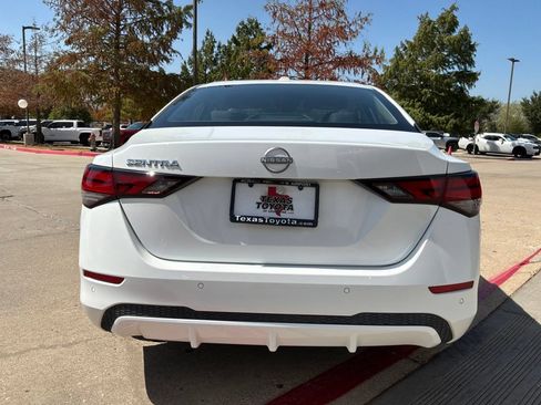 Used 2025 Nissan Sentra SV FWD image 7