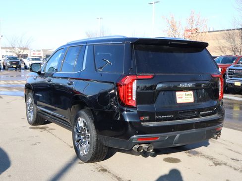 Certified 2024 GMC Yukon Denali Ultimate image 5