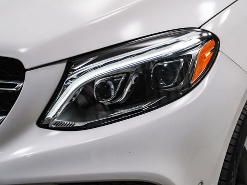 Used 2018 Mercedes-Benz GLE 43 AMG 4MATIC image 11