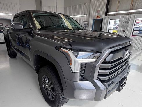 Used 2024 Toyota Tundra SR5 w/ SR5 Convenience Package AWD/4WD image 4