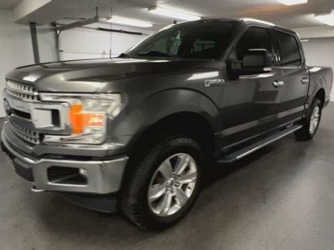 Used 2019 Ford F150 XLT w/ Equipment Group 302A Luxury AWD/4WD image 4