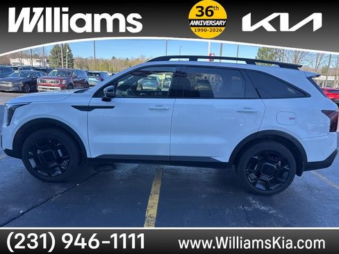 Used 2025 Kia Sorento SX Prestige w/ Olive Brown Leather Package image 16
