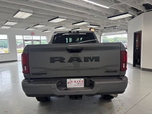 New 2026 RAM 3500 Big Horn AWD/4WD image 6