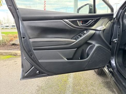 Used 2019 Subaru Crosstrek 2.0i Limited w/ Popular Package #3 image 24