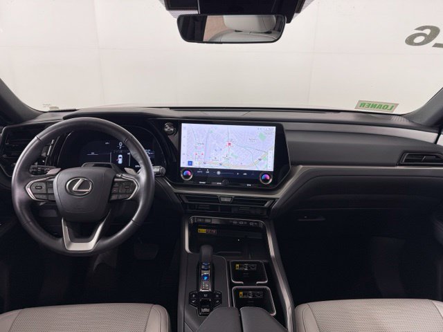 Used 2026 Lexus TX 350 AWD w/ Technology Package image 32