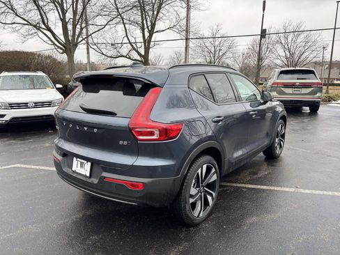 New 2026 Volvo XC40 B5 Plus w/ Protection Package Premier image 7