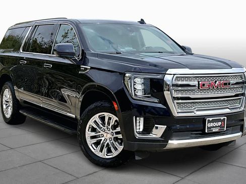 Used 2022 GMC Yukon XL SLT image 4