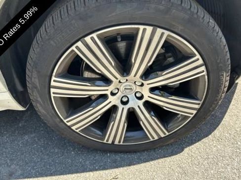 Used 2025 Volvo XC90 T8 Plus w/ Protection Package Premier AWD/4WD image 15