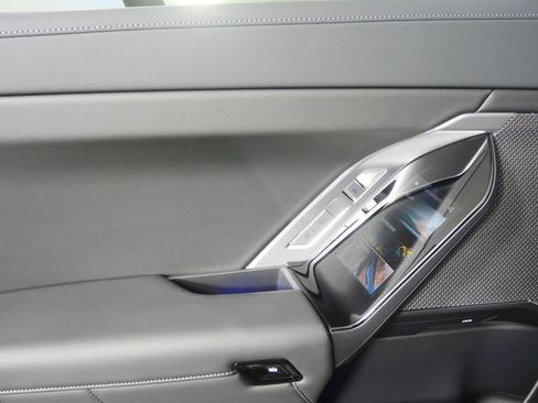 Certified 2023 BMW 740i w/ Parking Assistance Package image 14