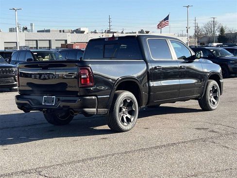 New 2026 RAM 1500 4x4 Crew Cab image 4