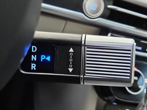 New 2026 Hyundai Tucson Limited image 15