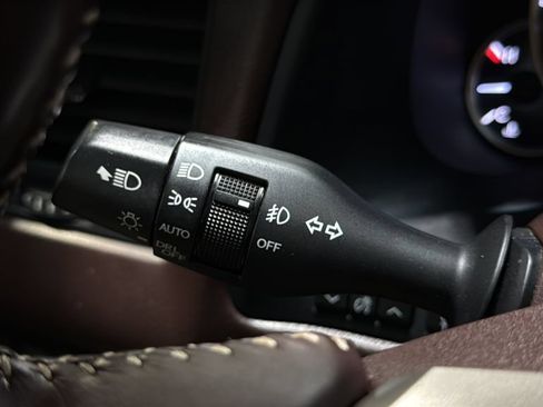 Used 2018 Lexus RX 350L AWD image 40
