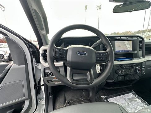 New 2024 Ford F550 4x4 Regular Cab Super Duty image 14