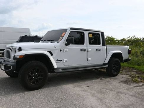 Used 2021 Jeep Gladiator Sport AWD/4WD image 6