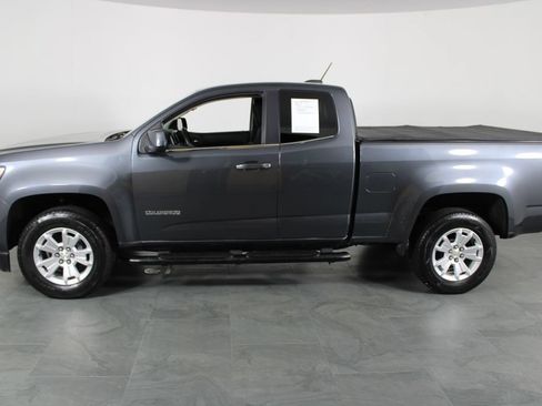 Used 2016 Chevrolet Colorado LT w/ LT Convenience Package RWD image 13