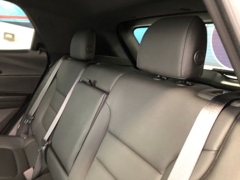 Used 2025 Chevrolet TrailBlazer ACTIV w/ Convenience Package image 13