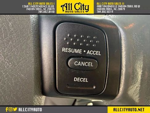 Used 2007 Dodge Ram 1500 Truck SLT image 19