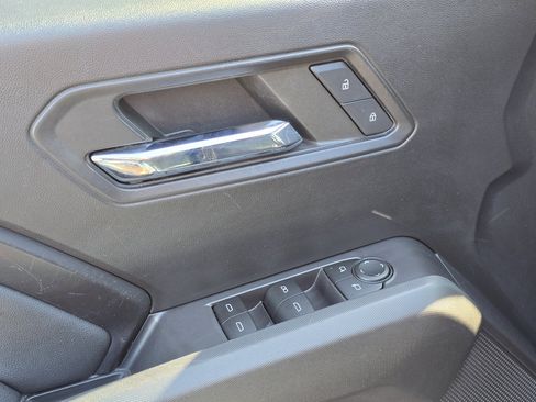 Used 2023 Chevrolet Colorado LT w/ LT Convenience Package III RWD image 38
